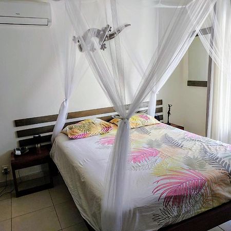 Chamb'Bouchons Apartman Saint-Francois  Kültér fotó