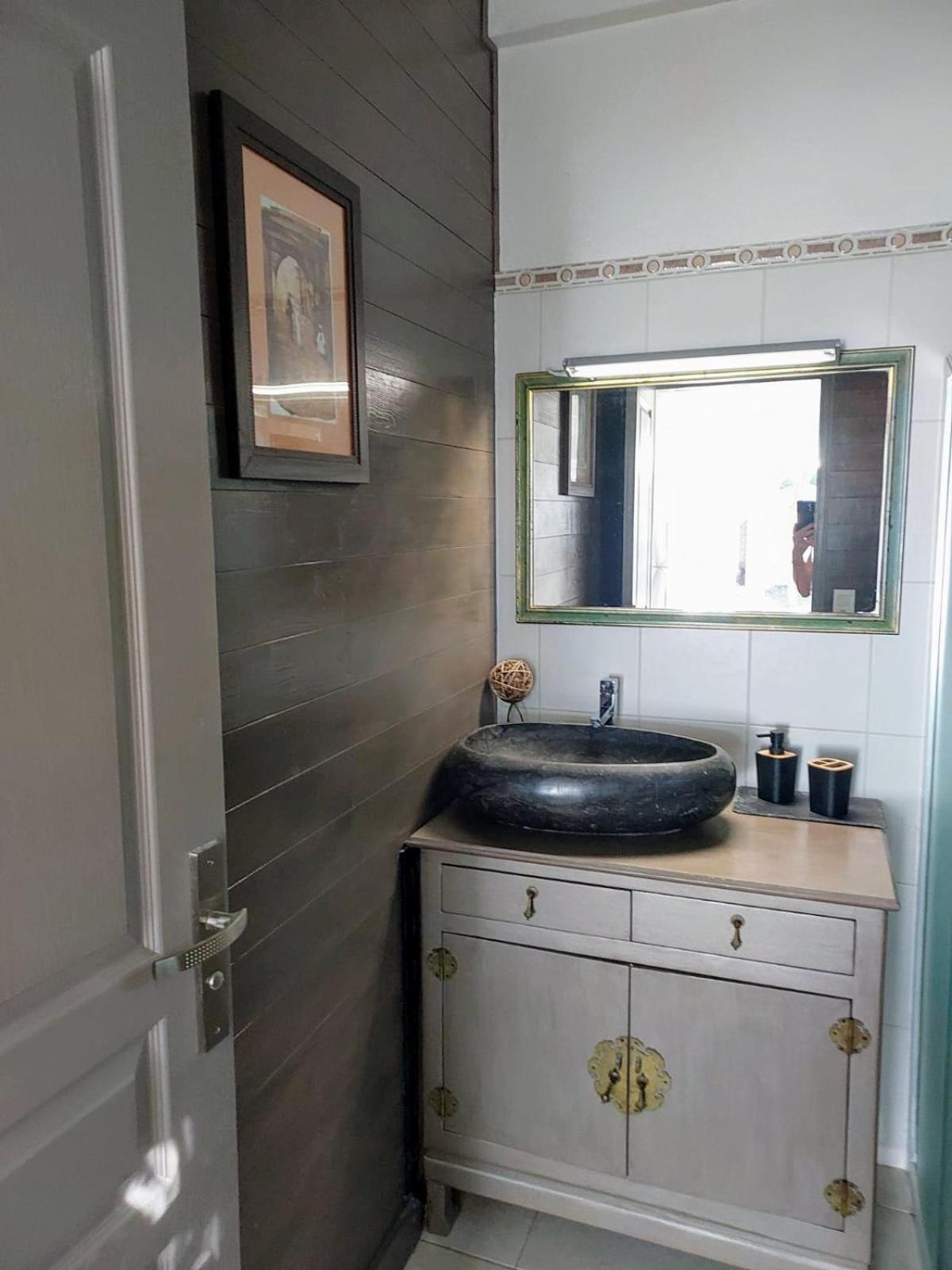 Chamb'Bouchons Apartman Saint-Francois  Kültér fotó